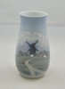 Vase mit Landschaft und Mhle